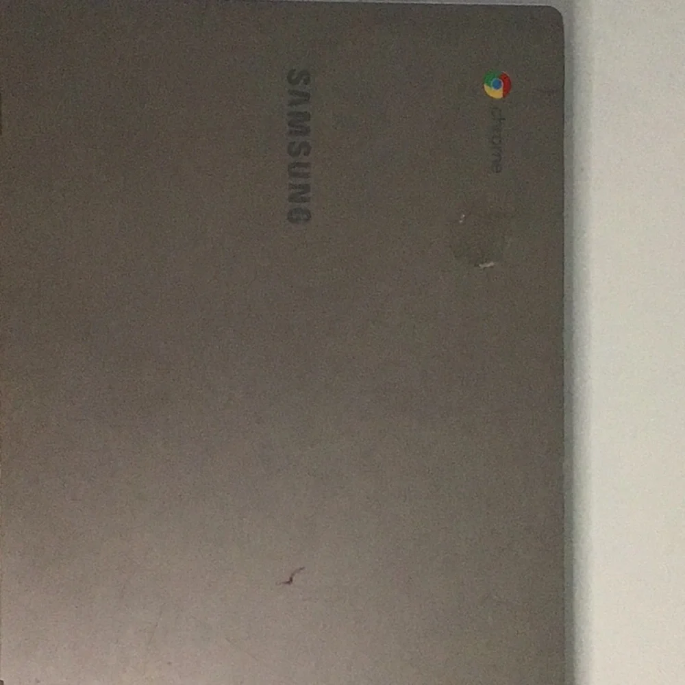 Samsung Gray Laptop Sleek Design Minimalist Finish (Refurbished)
